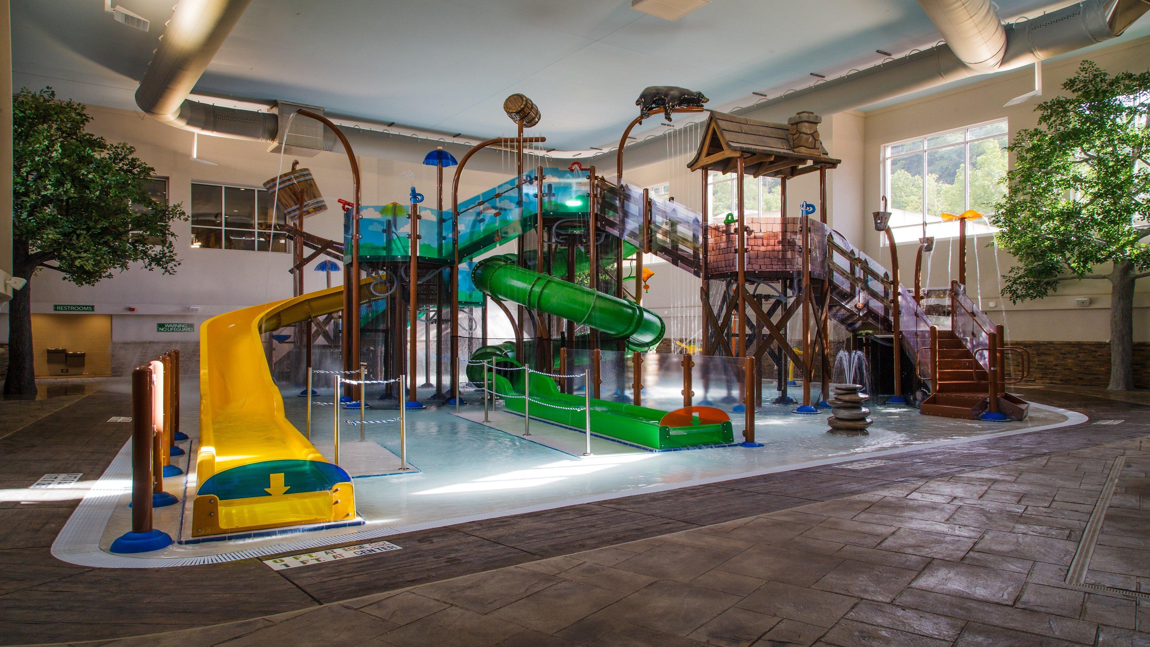 Holiday Inn Express Gatlinburg Downtown By Ihg Esterno foto