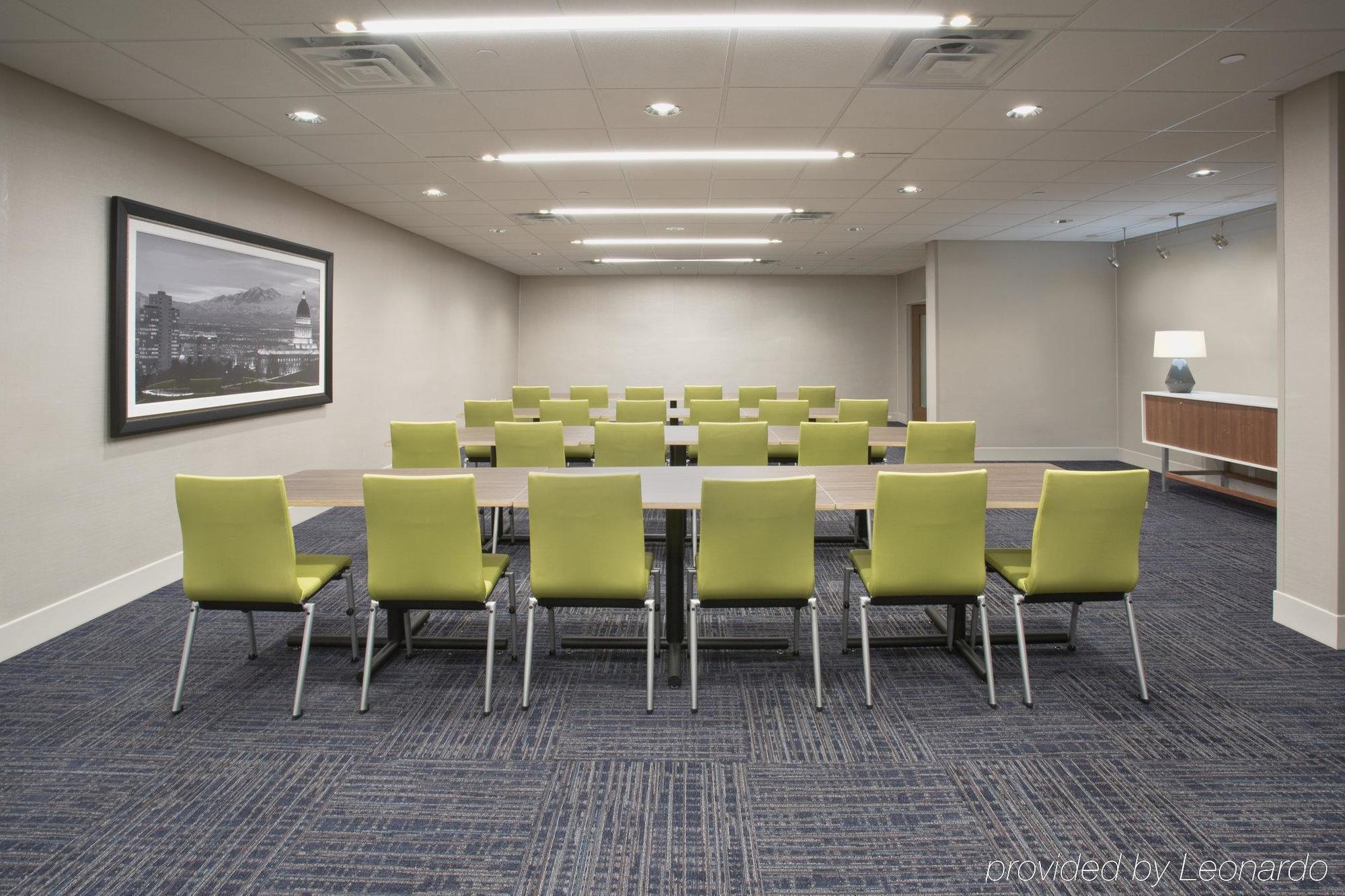 Holiday Inn Express Gatlinburg Downtown By Ihg Esterno foto
